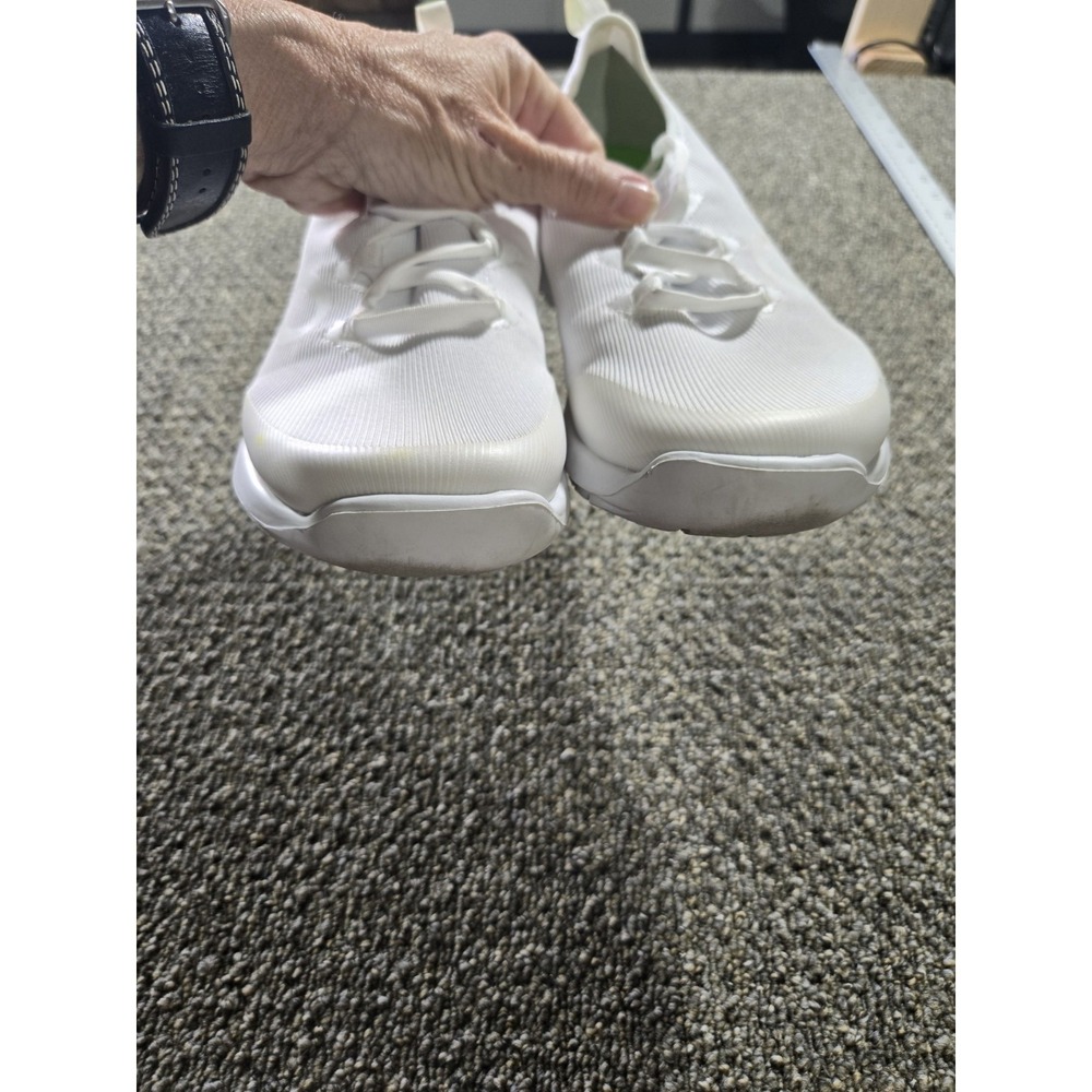 OOFOS White/Green Low Top Lace Up Athletic Sneakers - Women's 7 - Picture 5 of 8